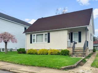 527 Fallon St, Old Forge, PA 18518