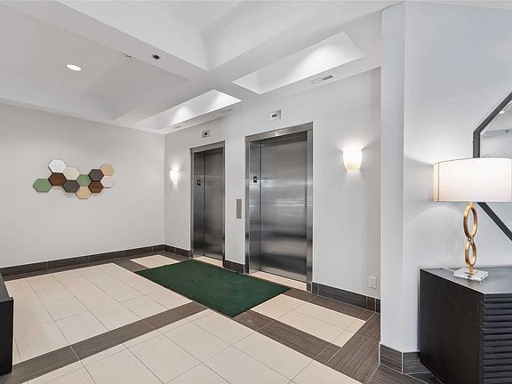 4th image of 50 Mill St N #209