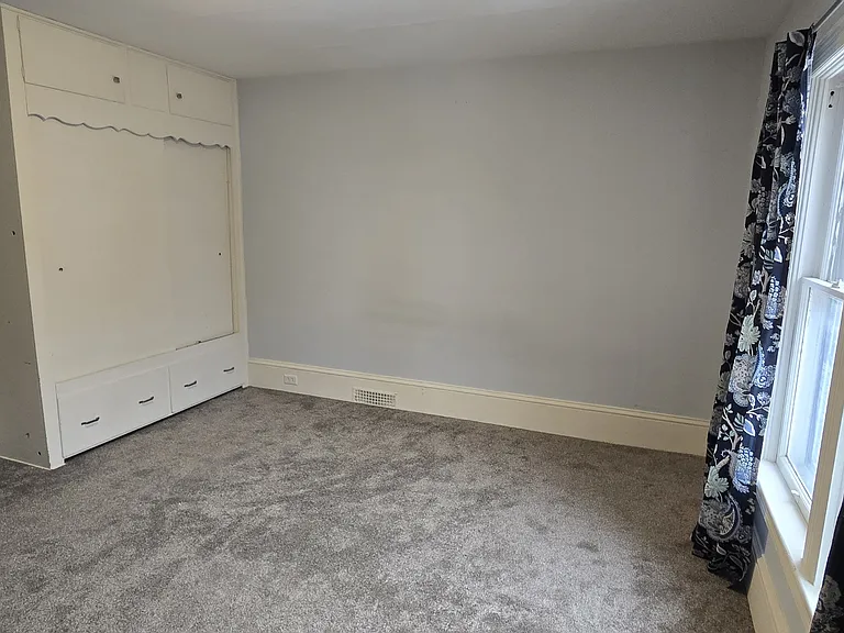 724 N Evans St #A — Photo 10