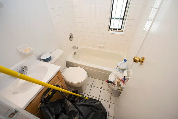 Rented by Site Realty Services | media 49