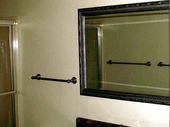 4th image of 308 S Westfall Ave APT 3