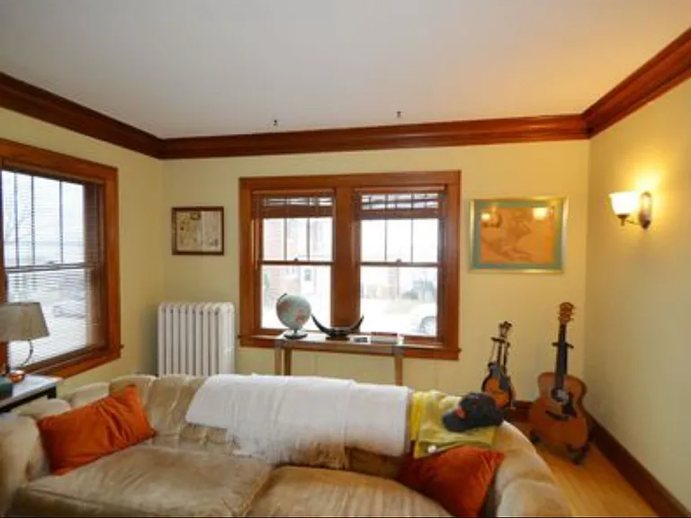 815 Prospect Pl #1 — Photo 2
