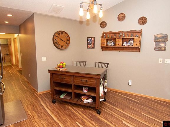 5th image of 710 Grayhawk Cir