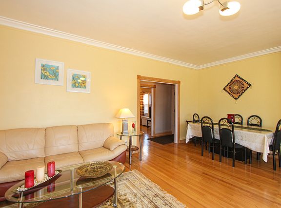 3rd image of 626 Lathrop Ave