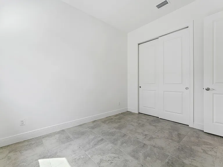 9333 SW Pepoli Way — Photo 26