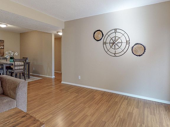 4th image of 3841 Montgomery Blvd NE #827