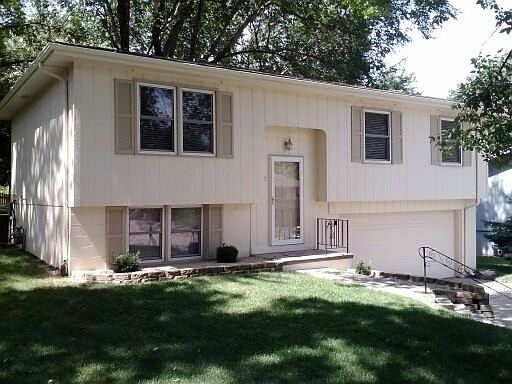 1st image of 15015 Westchester Cir