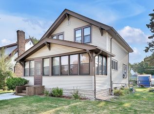 1274 Snelling Ave N, Saint Paul, MN 55108