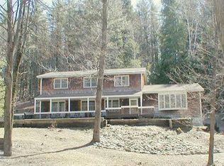 151 Dupier Rd, Ghent, NY 12075