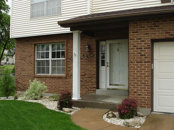 2nd image of 6952 Lake Park Cir