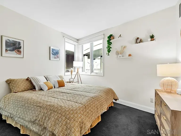 1101 1st St #209 — Photo 23