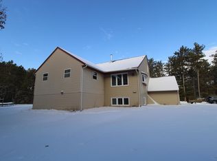 N10001 Pinecone Ct, Necedah, WI 54646