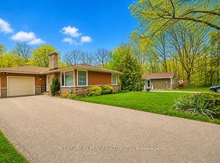 1386 Forest Glade Rd, Oakville, ON L6H 2G3