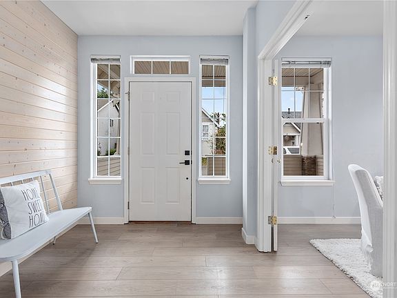 4th image of 15124 28th Avenue W