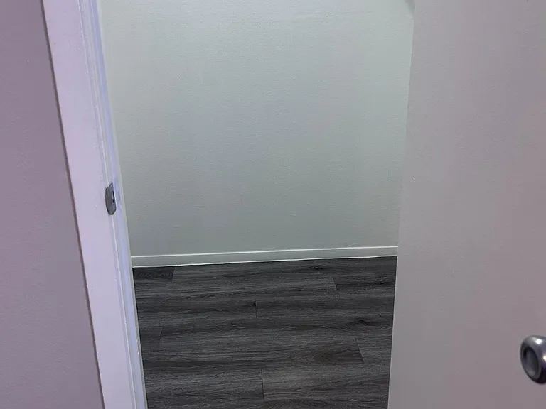 McIntyre Apartments — Photo 43