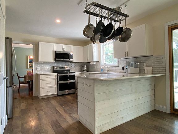 4th image of 1209 W Dove Cir