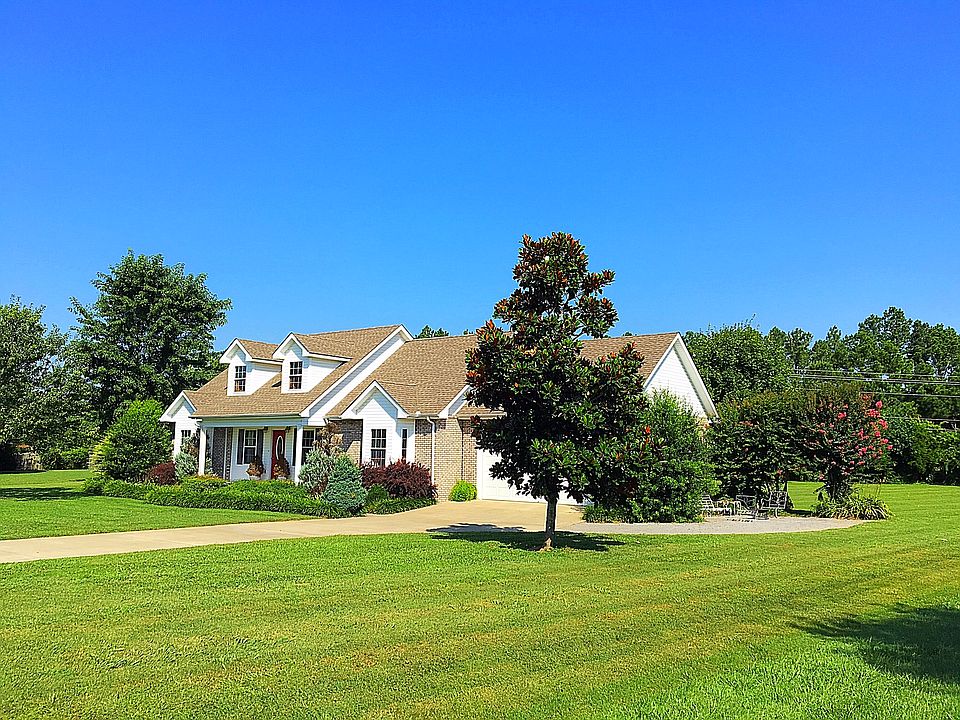 1st image of 1003 Somerville Dr