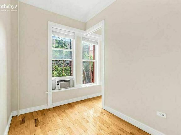 5th image of 319 W 77th St APT 6