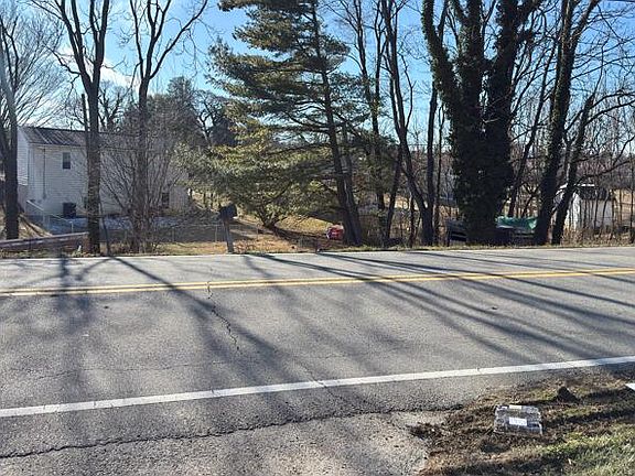 4th image of 0 Florist Rd NW Lot 9