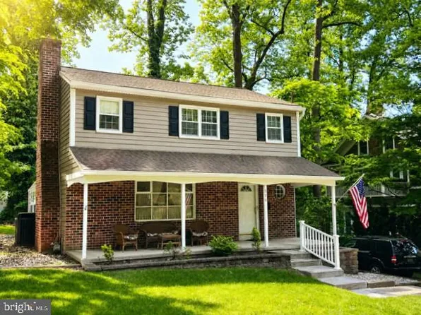 110 Lansdowne Ct, Lansdowne, PA 19050