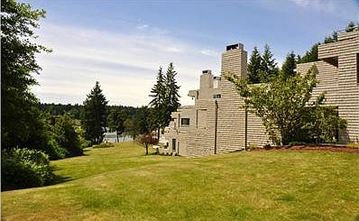 1st image of 105 Lovell Ave SW