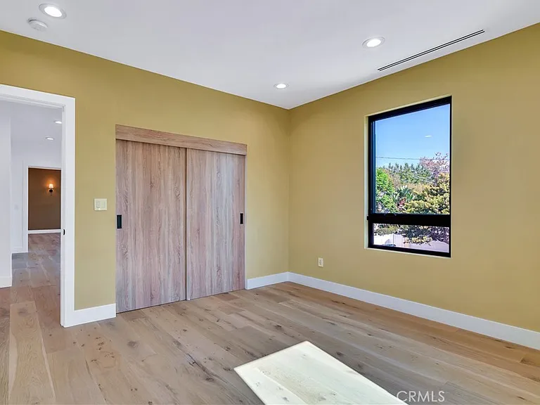 13838 Milbank St — Photo 30