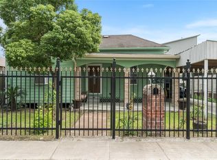 2406 Freeman St, Houston, TX 77009