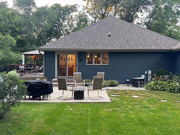 4th image of 9038 Sheringham Dr