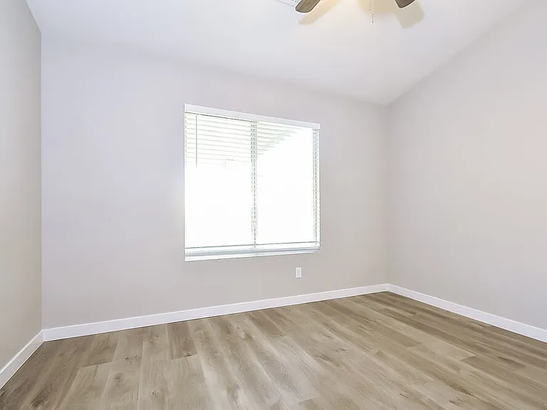 3633 Nairobi Ln — Photo 11