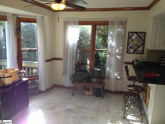 5th image of 411 Wood River Way
