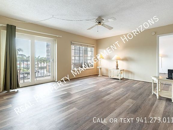 2nd image of 2901 W 26th St