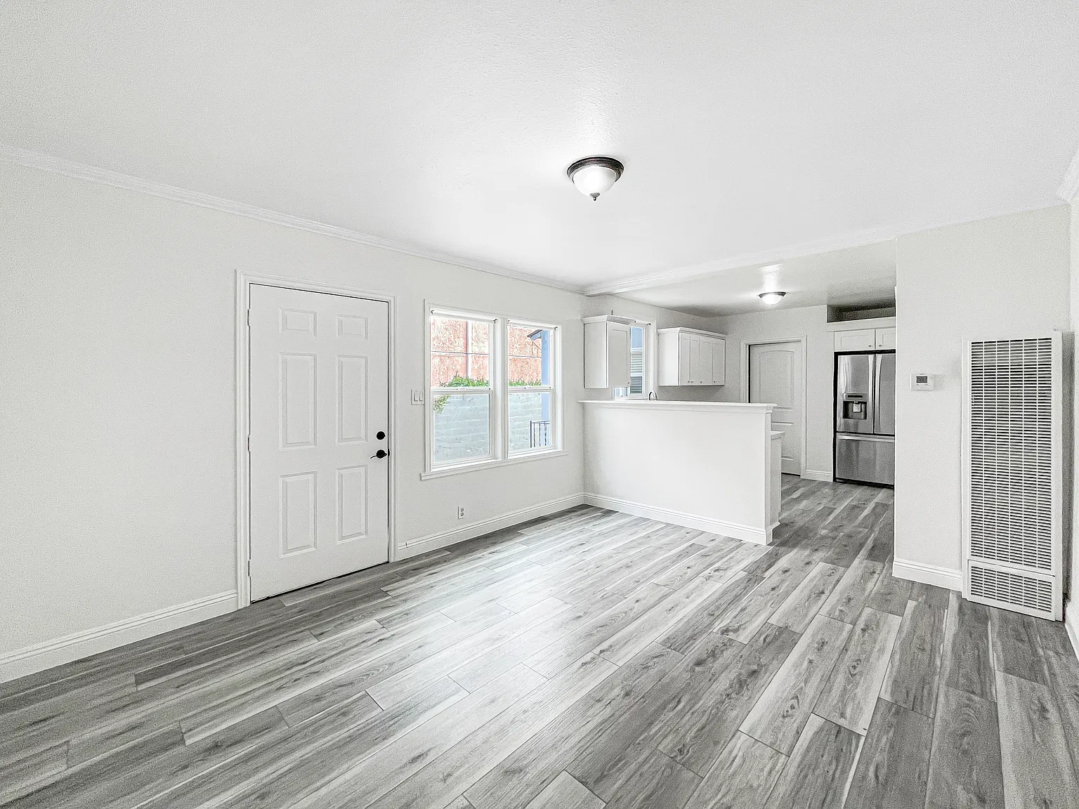 1 bed, 600 sqft, $1,900 — Photo 2