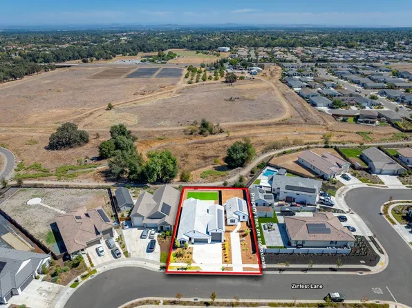 4840 Zinfest Ln, Roseville, CA 95747