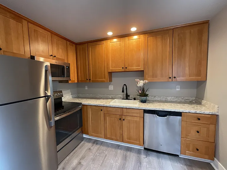 130 Magnolia Ave — Photo 30