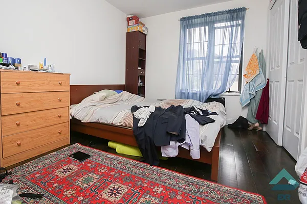 Rented by EXR | media 17