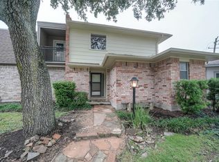 4402 Basswood Ln, Bellaire, TX 77401