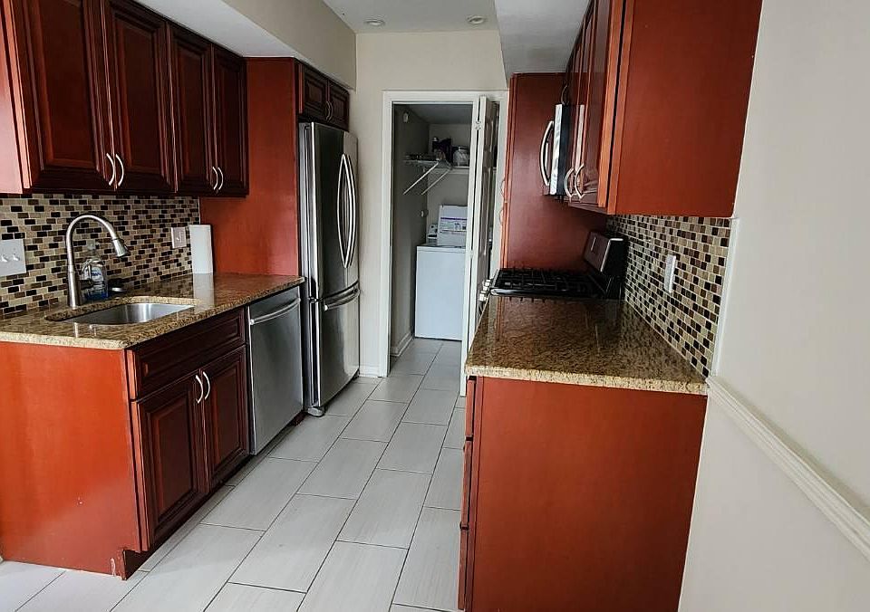 1st image of 509 Germantown Ct