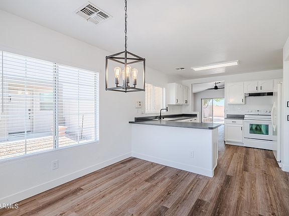 2nd image of 1042 S WILDROSE Circle