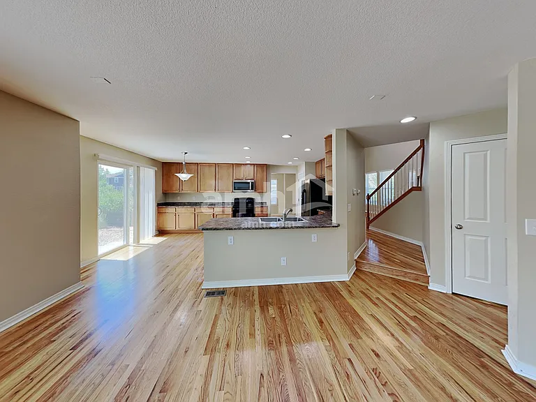 25568 E Glasgow Pl — Photo 8