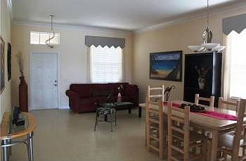 5th image of 880 Tulip Cir