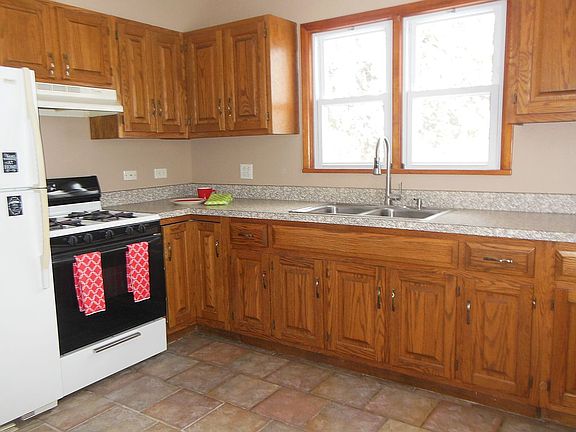 Large Eat in Kitchen