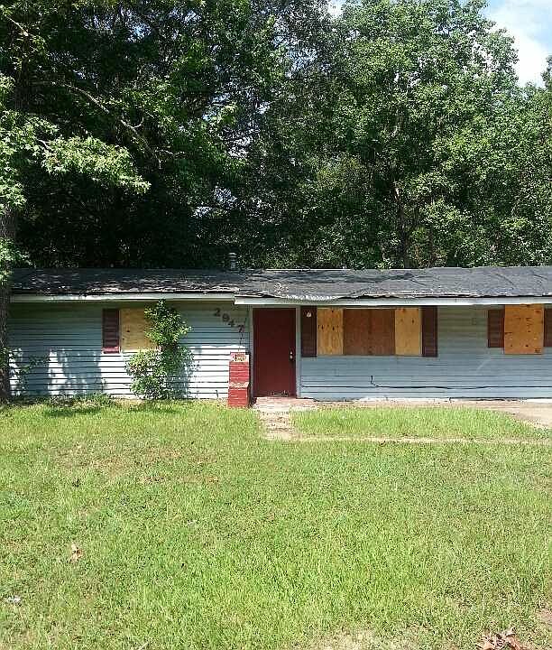 1st image of 2947 Kentwood Dr