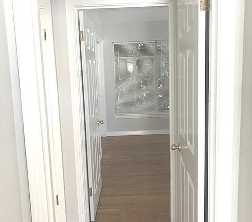 4th image of 2211 W Mistletoe Ave #2