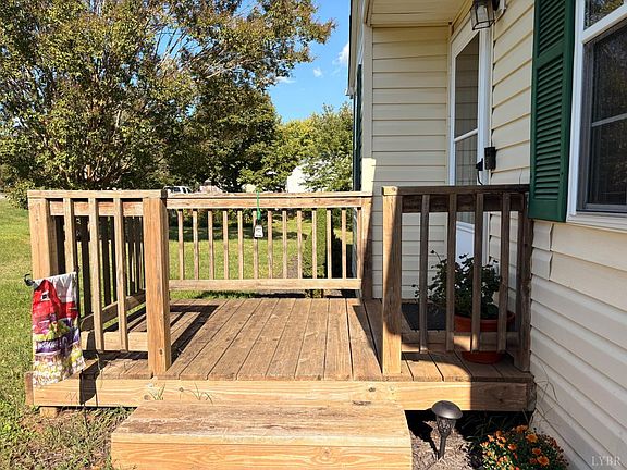 4th image of 184 Coffey Rd