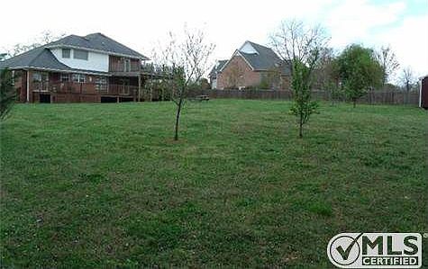 3rd image of 394 Franklin Heights Dr