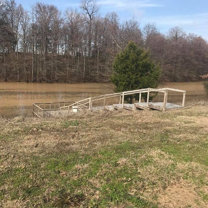 1st image of 114 Bayou Dr