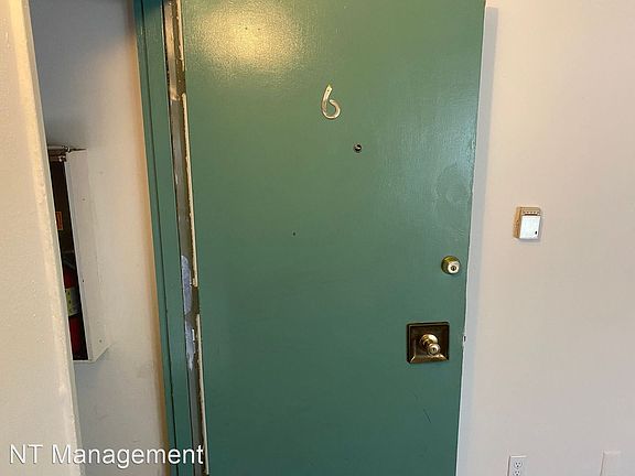 4th image of 1316 Venice Blvd APT 6