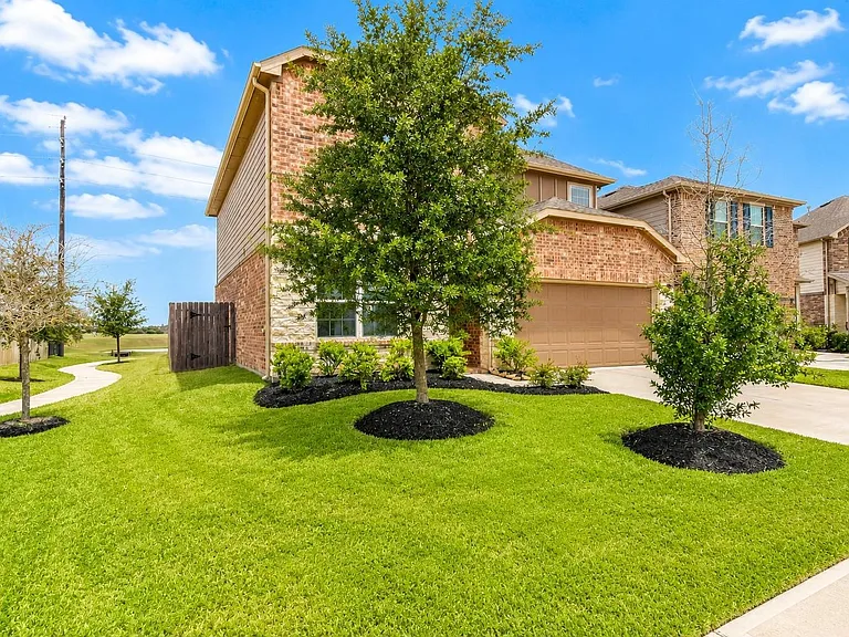5047 Royal Amber Ln — Photo 5