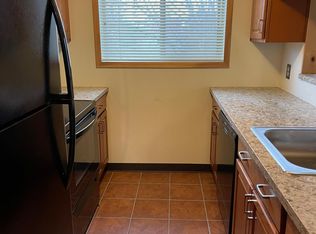 9955 SW Trapper Ter, Beaverton, OR 97008