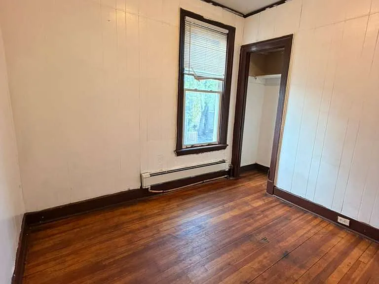 385 Orange St #2 — Photo 14